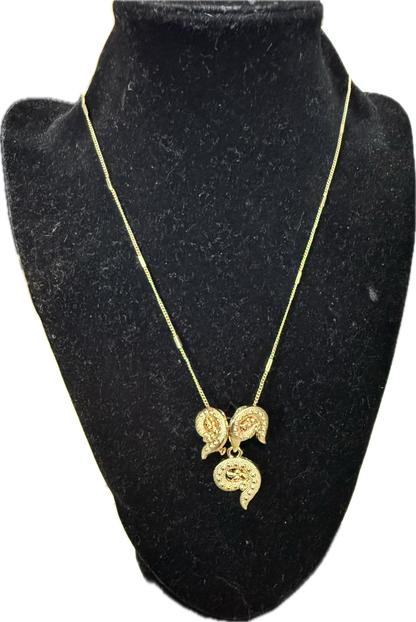 Necklace + earrings